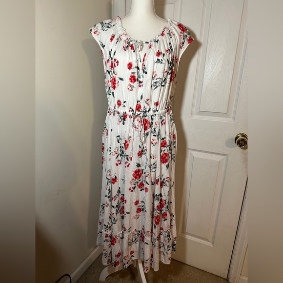Torrid floral dress. - Picture 1 of 8